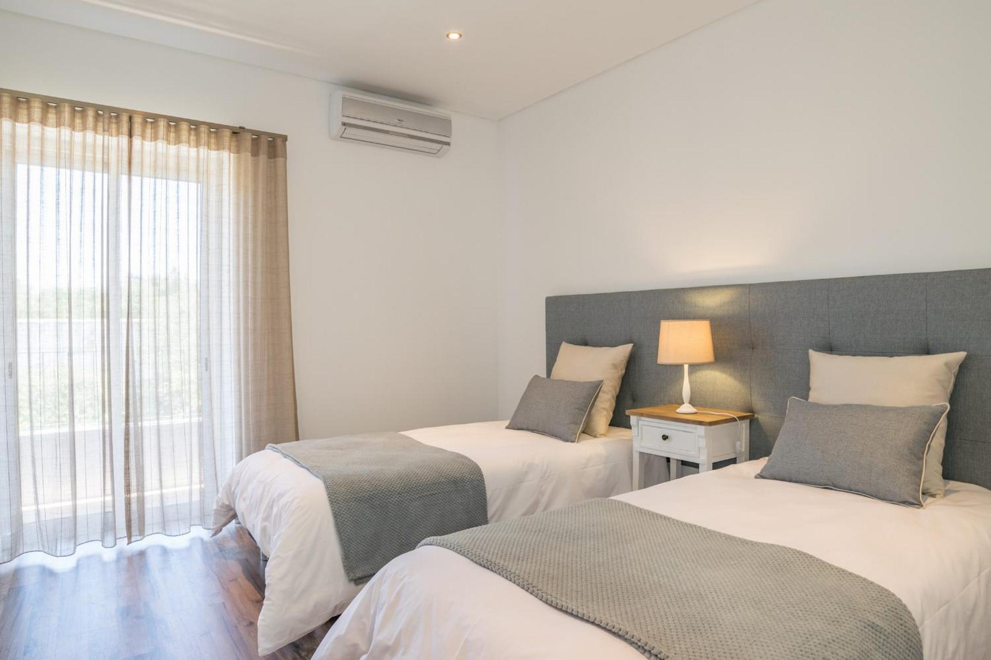 Akisol Faro Sunshine Apartment Luaran gambar
